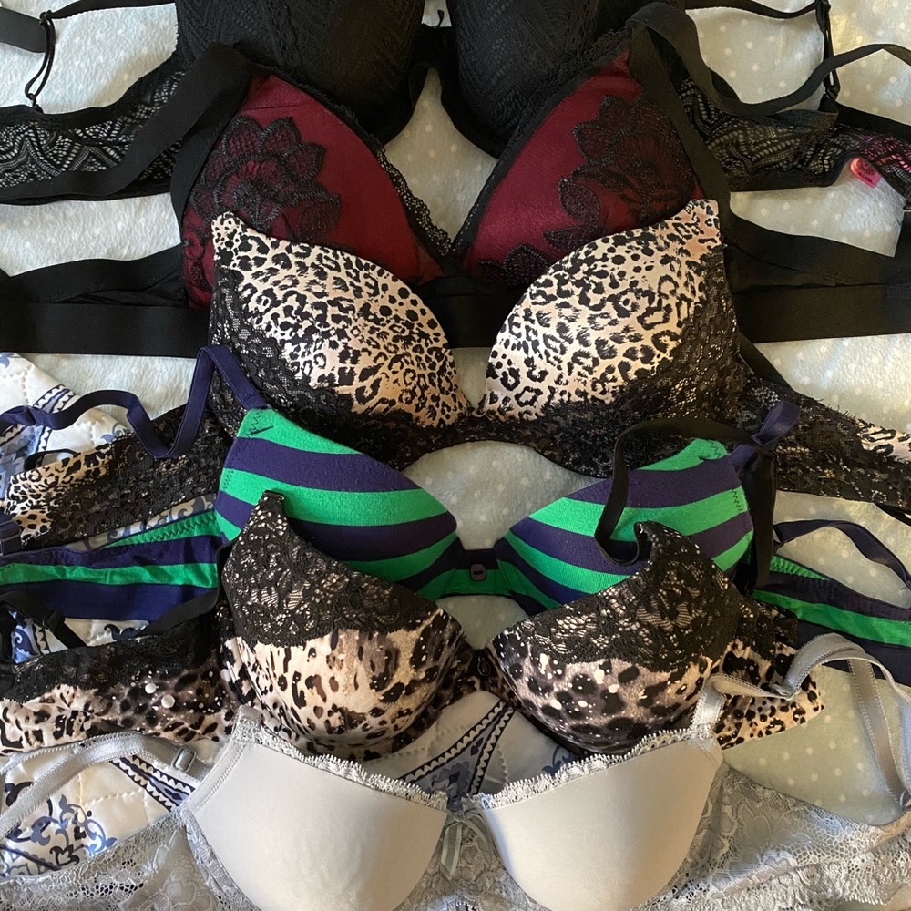 Victoria’s Secret bra bundle